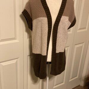 Oversized Sweater Vest ~ Size Extra Large
